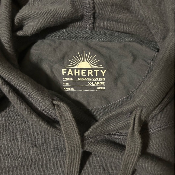 Men’s Faherty pull over - Picture 3 of 3